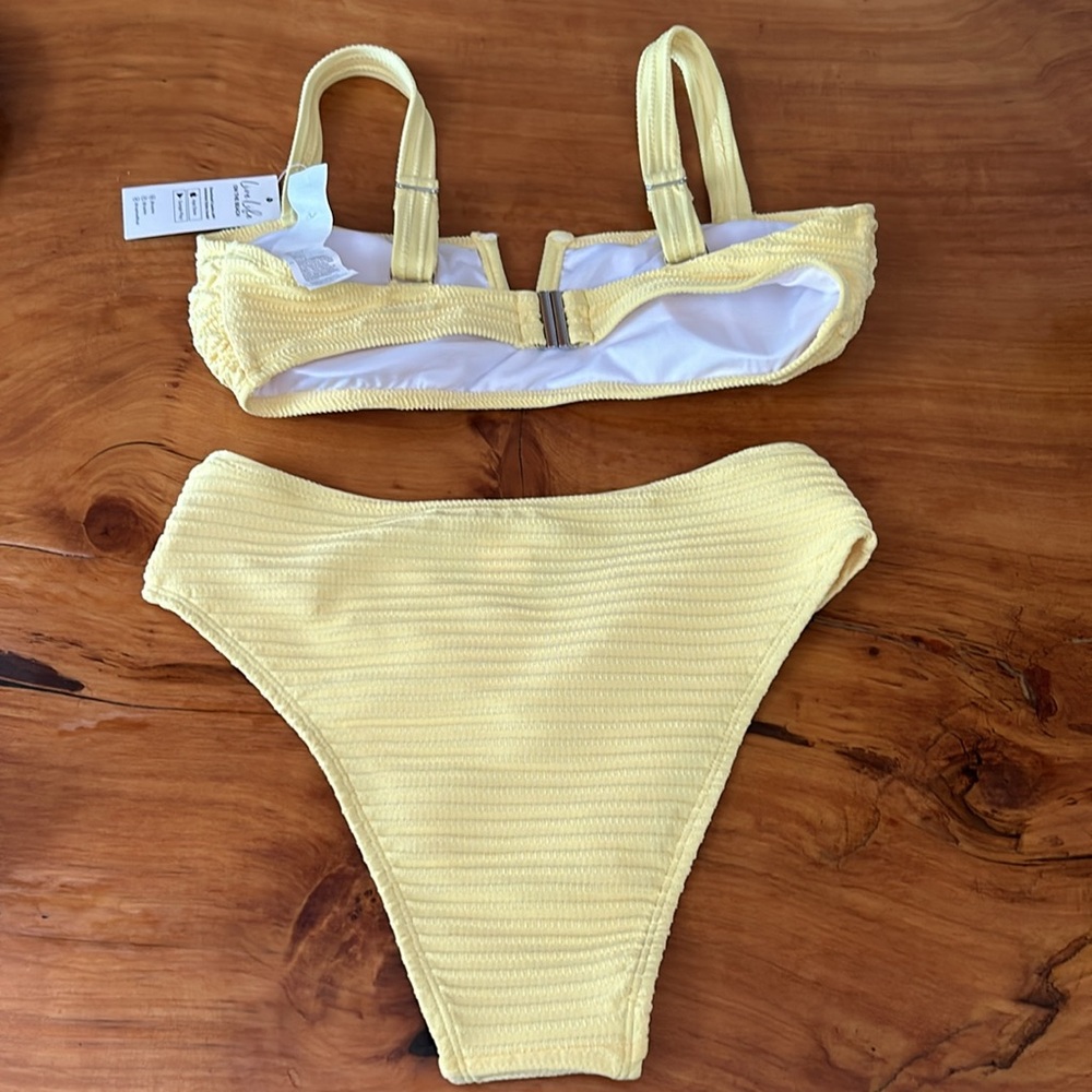 Yellow Bikini - Picture 4 of 6